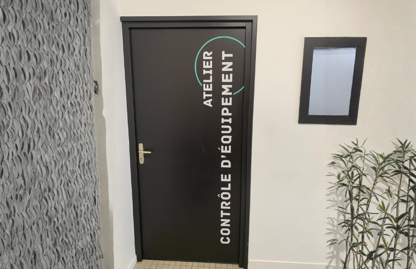 signalétique intérieure sur porte